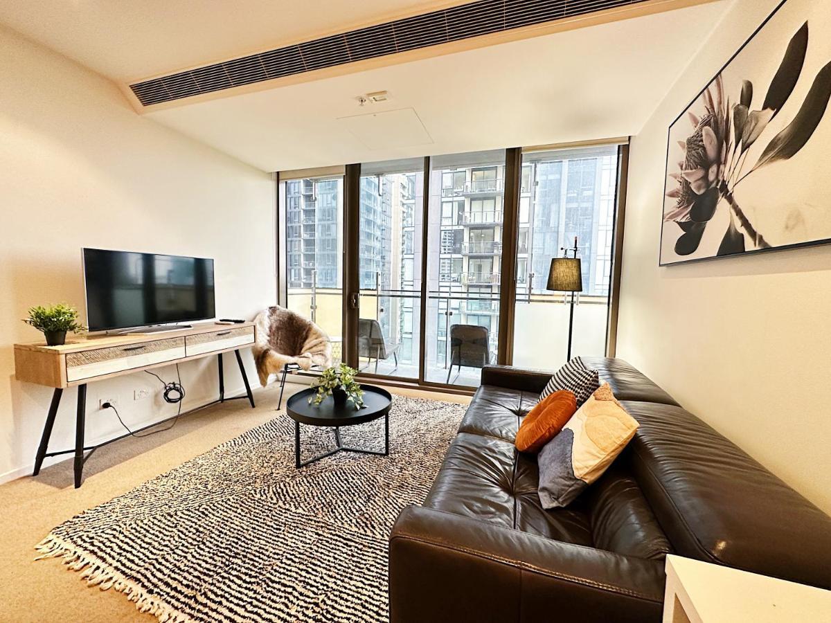 Southbank Stylish Epic Residences Near Crown Casino With Pool & Gym - Melbourne — Photos 1